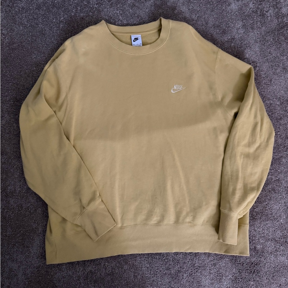 Nike Yellow Crewneck Sweater with Ribbed Neckline
